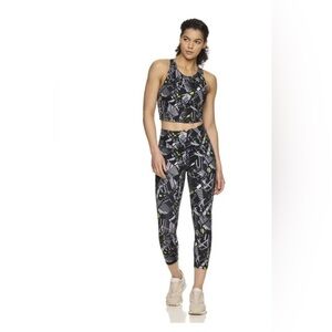 Reebok Black and White Leggings Set Comfortable Versatile Design